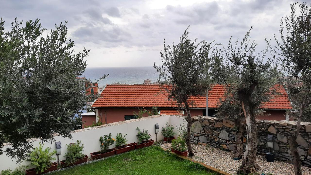 Poggio Degli Ulivi Appartement Genua Buitenkant foto